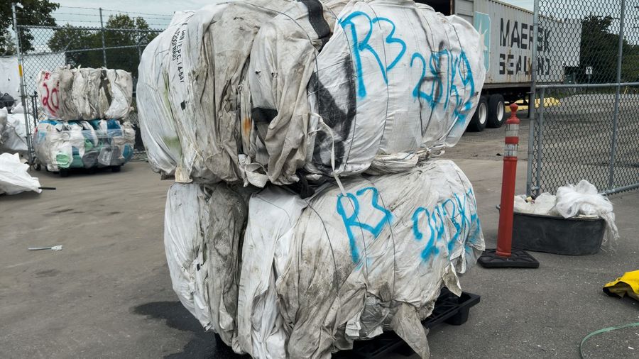 waste management, ocean waste management, ocean plastic, ocean plastic pollution, gpgp, the ocean cleanup, ocean cleanup, clean oceans, river pollution, river waste management, river waste, river plastic pollution