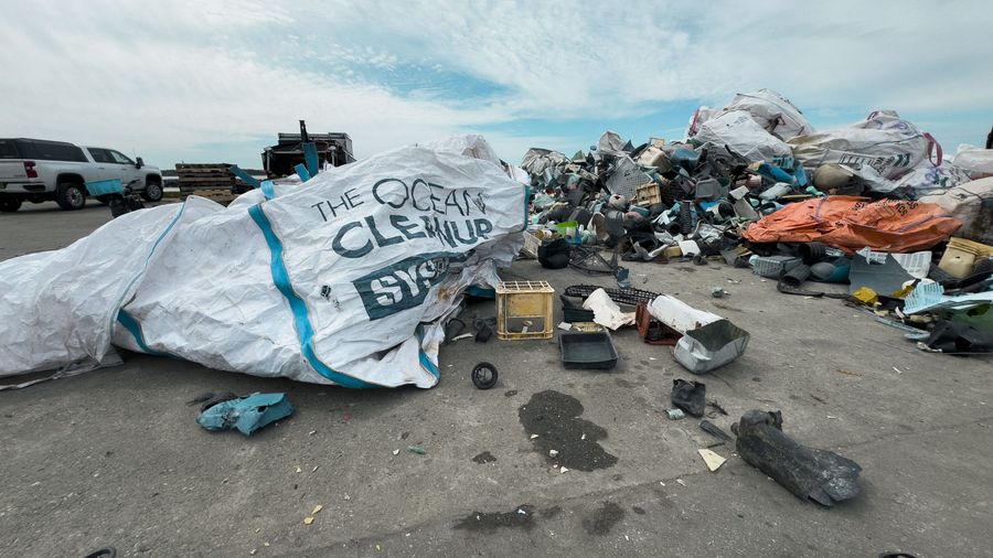 waste management, ocean waste management, ocean plastic, ocean plastic pollution, gpgp, the ocean cleanup, ocean cleanup, clean oceans, river pollution, river waste management, river waste, river plastic pollution